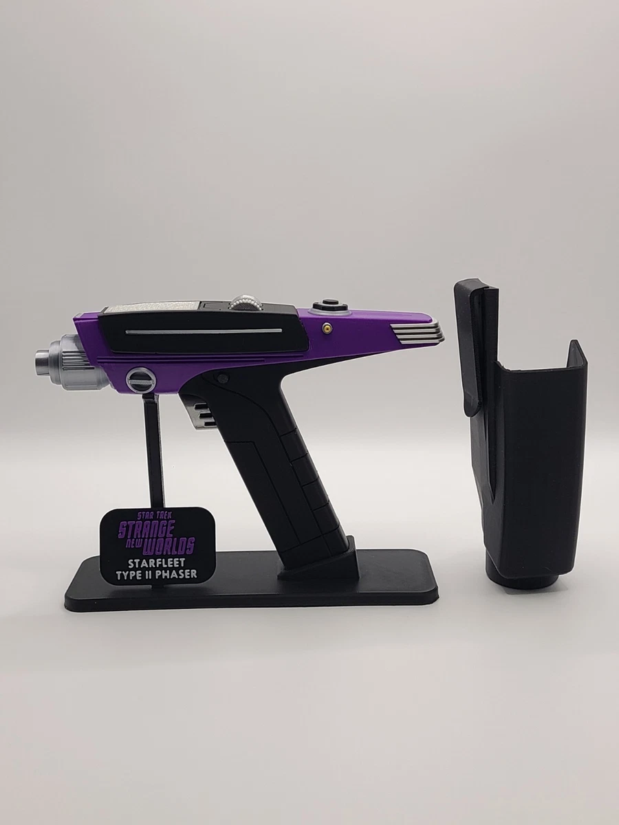 Star Trek Phaser Replica In Star Trek Original Series Collectibles
