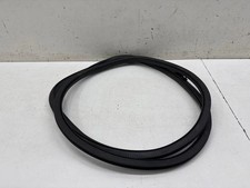 MERCEDES-BENZ GLB X247 T&uuml;rdichtungsgummi vorne links A247682000 1.33 30645228