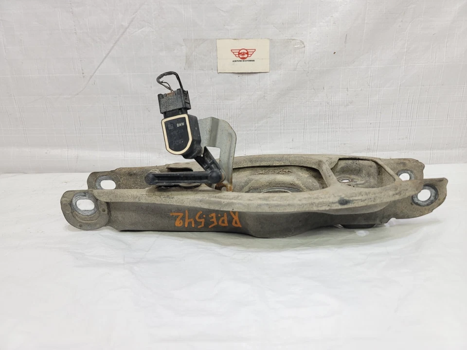 2007-2013 BMW 328i 335i Rear Lower Control Arm Right Passenger Side 33326772899 - Image 2 of 4