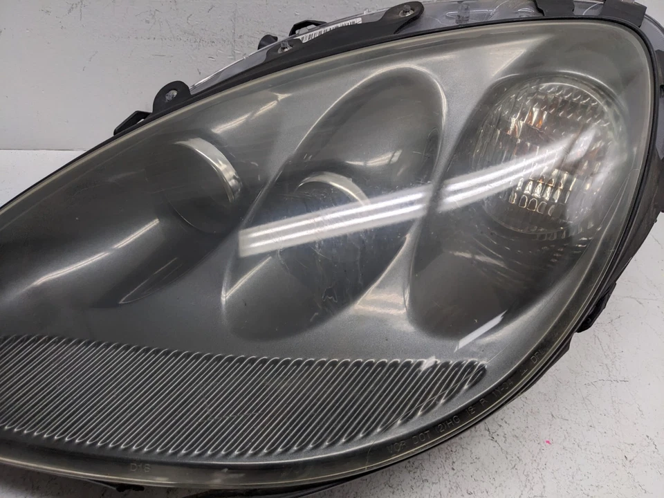 Faro delantero izquierdo xenón Chevrolet Corvette 2005-2013 Foto 4 de 4
