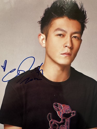 Edison Chen Koon Hei signed 8x10 Photo IP “Proof”. Actor, Singer, Designer - Picture 2 of 3