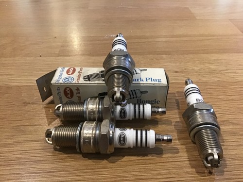 VW AUDI SPARK PLUGS W5DTC BRAND NEW GENUINE PARTS 191905450C - Picture 3 of 3