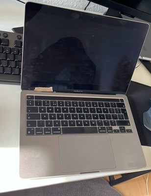 MacBook Pro 13'' M1 (2020) Space Grau - Defekt / Ersatzteilspender