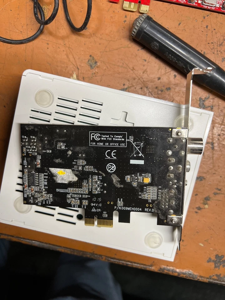 dvb-t mpeg4 pcie tuner card videomate E650F linux compatible - Image 2 of 2