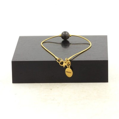 Minerals And Precious Stones. Bracelet In Stainless Steel Gold 1 Sapphire Pearl