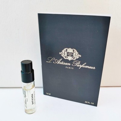 L'Artisan Parfumeur Batucada Eau de Toilette mini Spray, 1.5ml, Brand New!