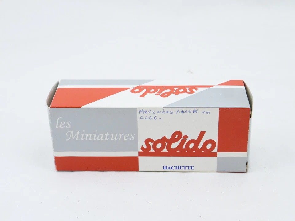 Hachette Solido Mercedes 1919K Serbatoio Pompieri 1/55 Nuovo IN Scatola - Immagine 2 di 4