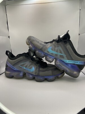 vapormax throwback future on feet