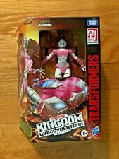 Transformers Kingdom Deluxe Series Figure Arcee WFC-K17 War for Cybertron