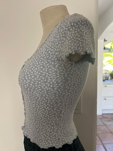 Brandy Melville Blue Floral Print Pointelle Top, One Size, 100% Cotton - Picture 2 of 7
