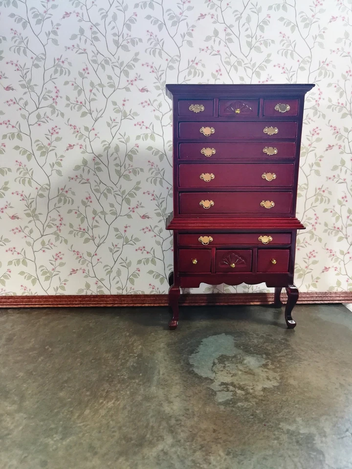 Papel pintado para casa de muñecas Brodnax hojas verdes y crema "flor de cerezo" escala 1:12 Foto 3 de 3