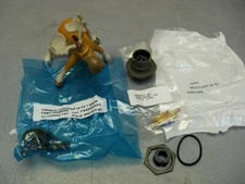 Amphenol MS3124F14-5P Circular MIL Spec Connector 5P JAM NUT PIN RECPT SZ 14 