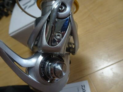 リール Daiwa CALDIA 3520PE-SH DAIWA 11 CALDIA 3520PE-SH Spinning Reel Used with Box From