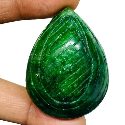 227.4 Cts Natural Carved Emerald Stunning Green Rare Huge Pendant Size Gemstone - Image 1 of 4