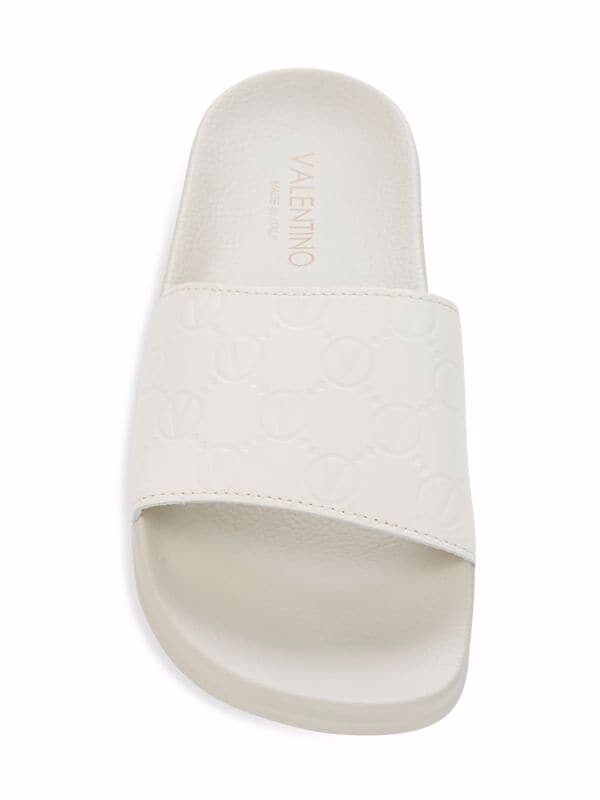 VALENTINO BY MARIO VALENTINO Eros Monogram Leather Slide Sandal Men White SZ 12 VALENTINO GARAVANI VLogo embellished leather slides | NET-A  main image 4