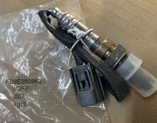 Genuine Lambda Oxygen Sensor For Subura Honda Forester Impreza Legacy F00E260962