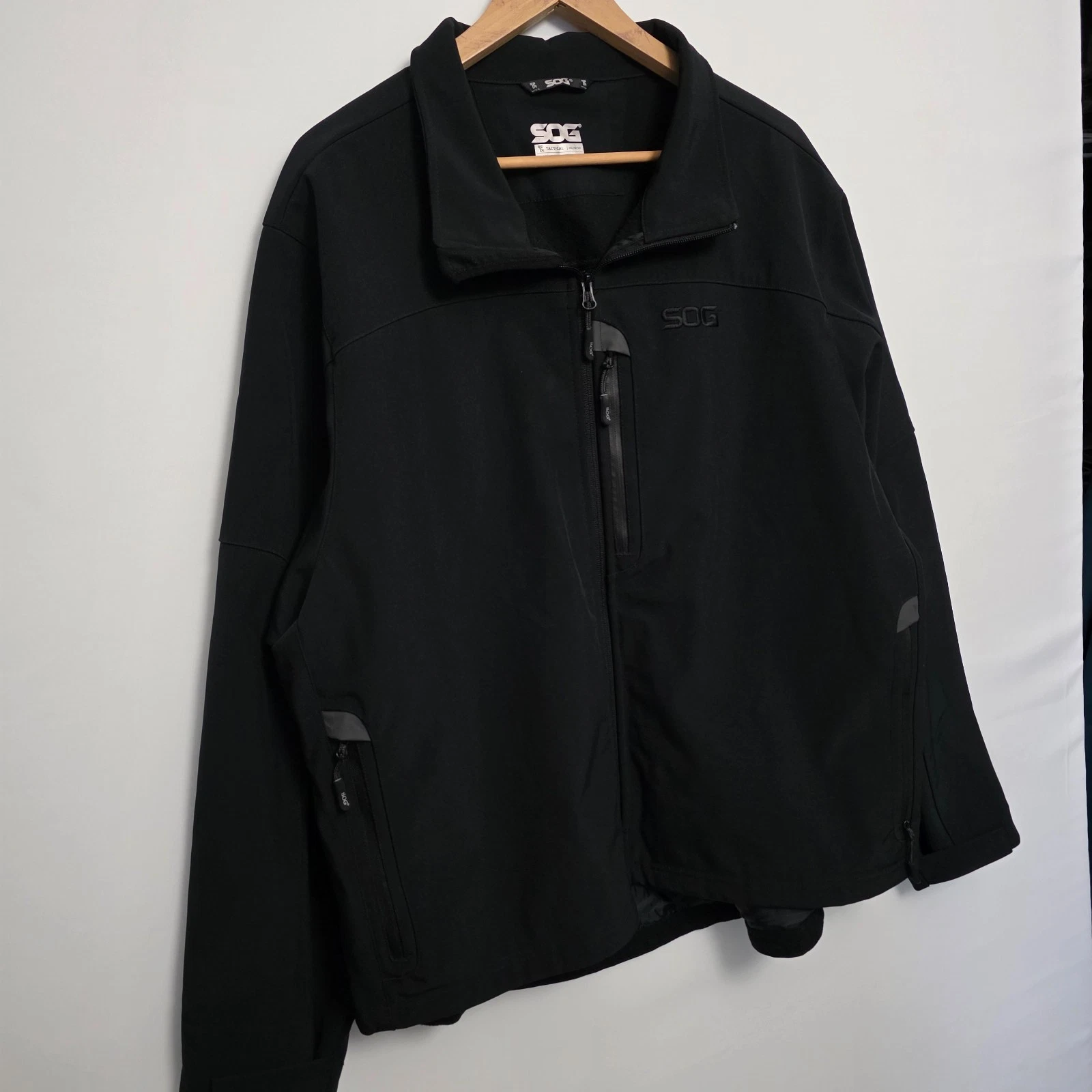 SOG Tactical Softshell Jacket Black 2XL (50-52)  Full Zip Windproof Outdoor Coat image 3