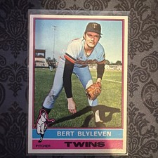 1976 Topps - Bert Blyleven #235