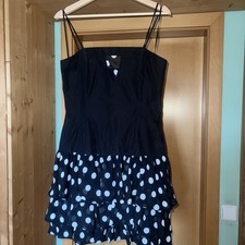 Minikleid, Größe 38, schwarz weiße Dots neu Corsage