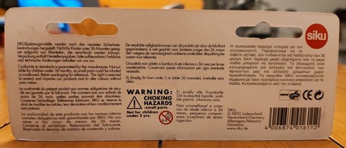 NEW BLISTER PACK 1611 SUPER SIKU Low Loader with Excavator Die-cast Model - Picture 2 of 2
