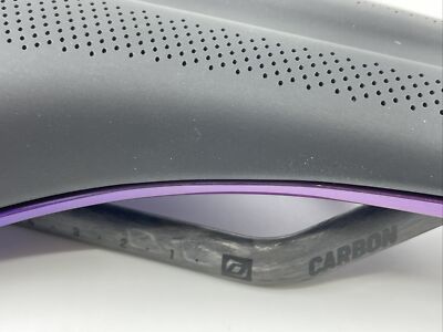 SYNCROS Belcarra R 1.0 Black over Blue & Purple Road Saddle Carbon
