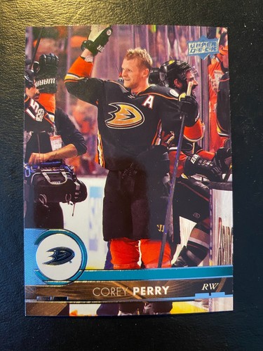 Finish Your Set 2017-18 Upper Deck Hockey #1-200 Buy 1 Get 1 free Comb. Shipping - Picture 3 of 182