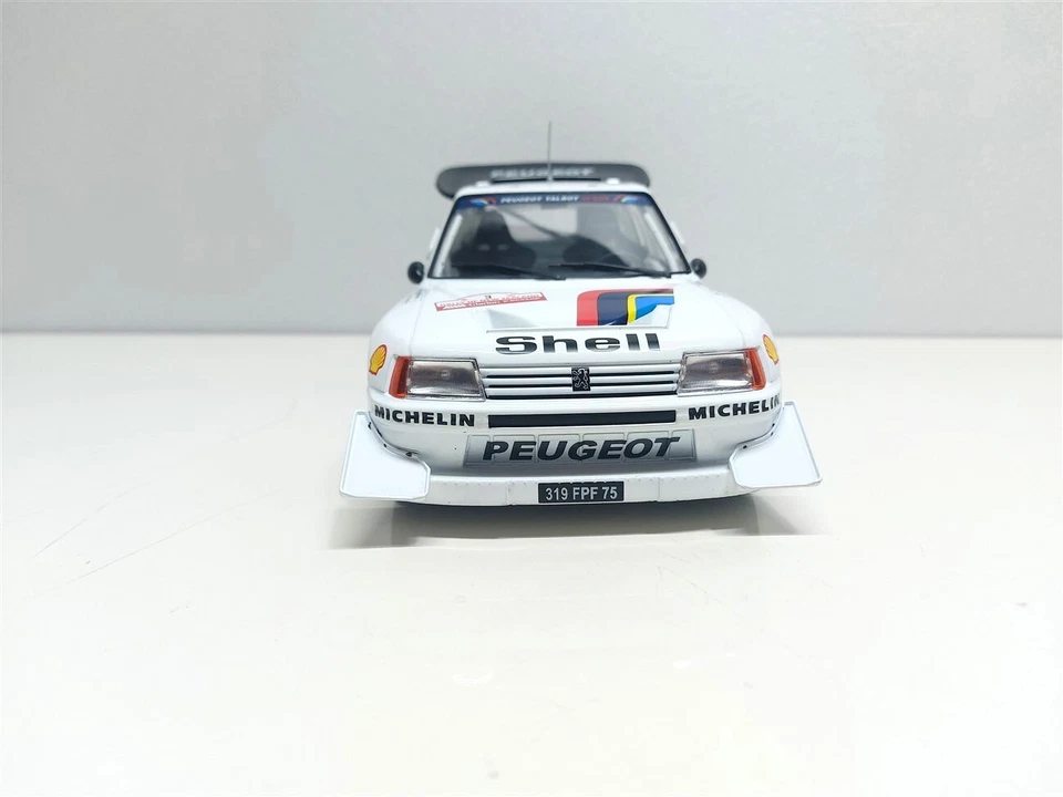Peugeot 205 T16 Evo 2 World Champion Rally 1986 #3 Kankkunen - 1/18 - Immagine 2 di 4