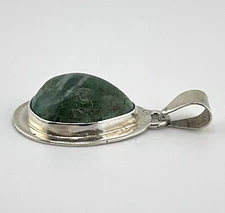Vintage 925 Sterling Silver Pendant w/Green Agate Stone 1.75 x 7/8”/10.79 grams