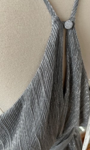 HALSTON SHIMMERING SILVER FOIL JERSEY EVENING GOWN S14 - Picture 10 of 20