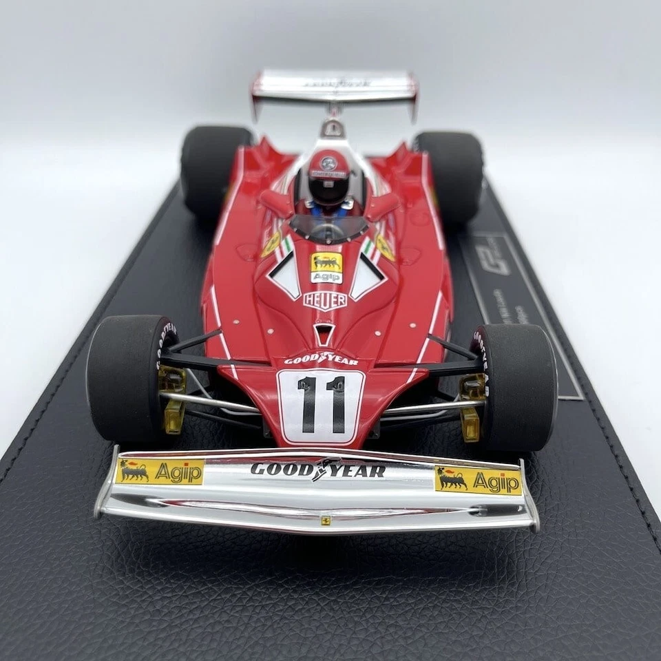 NIKI LAUDA WORLD CHAMPION 1977 F1 312T2 - GP REPLICAS 1/18 - Immagine 4 di 4