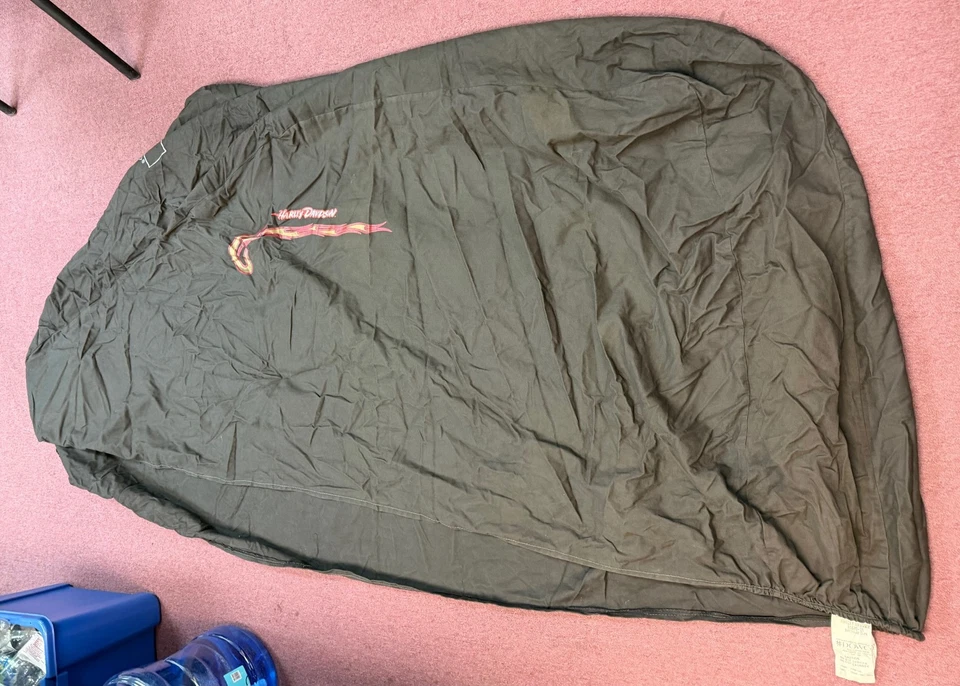 Harley-Davidson 91689-01 CVO FXDWG2 Switchblade 摩托车保护套 — 第 2/4 张图片