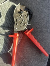 Klein Tools 63711 Open Jaw Ratcheting Cable Cutter 