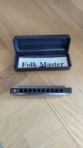 Suzuki Folkmaster harmonica - Picture 2 of 4