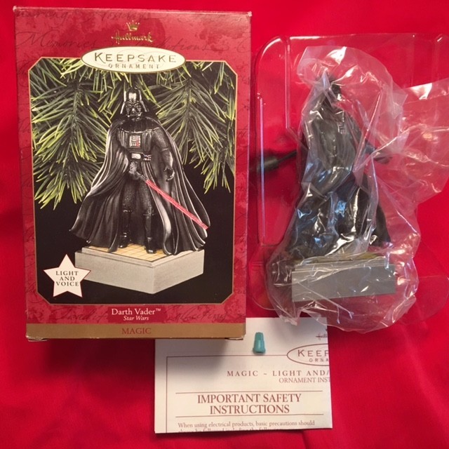 Star Wars Darth Vader 1997 Hallmark Ornament Light & Voice Magic Mint