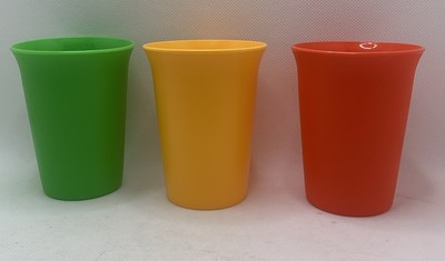 3 Vintage Tupperware Bell Tumblers 109 Kids Stackable Cups Primary Colors