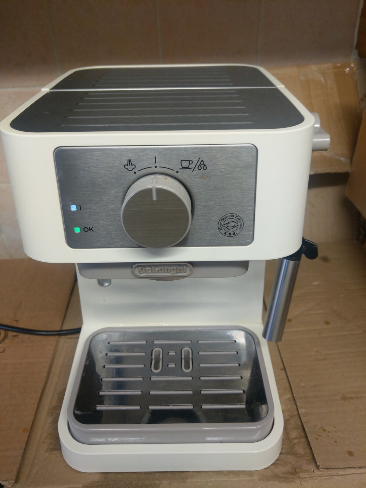 De'Longhi EC260.CR Manual Coffee Machine Espresso Stilosa Cream READ