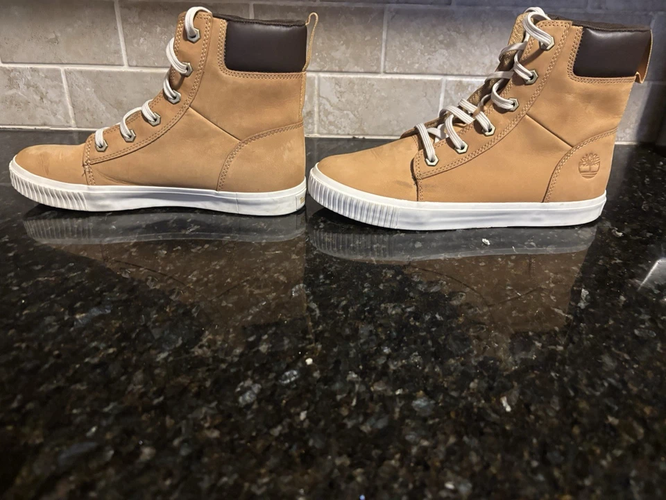 Botas de cuero Timberland para mujer talla 9 color trigo 6 pulgadas con cordones Foto 4 de 4