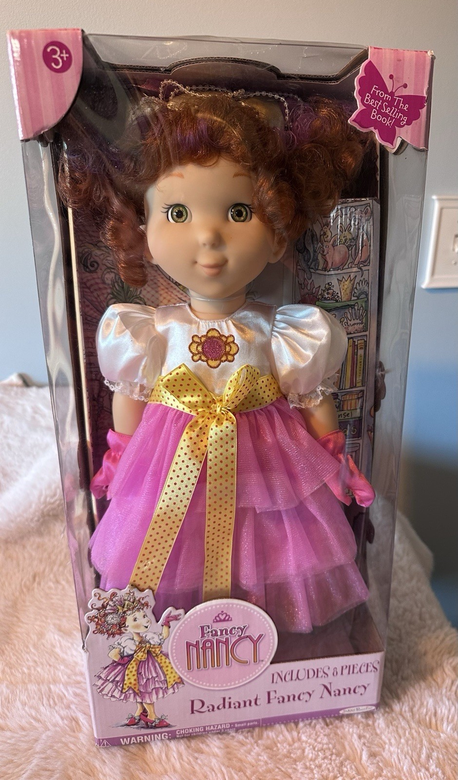 Radiant Fancy Nancy Doll NEW & RARE *sealed Box* 2009