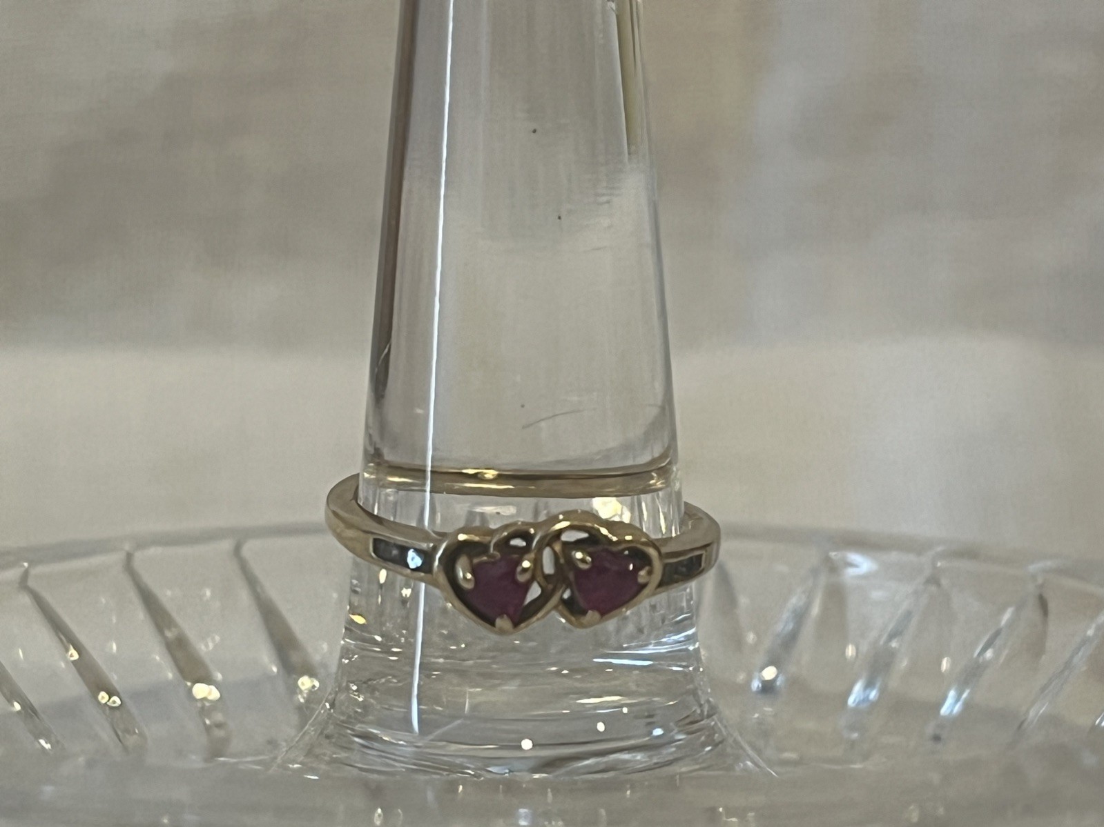 10 kt gold ruby womens ring - image 8