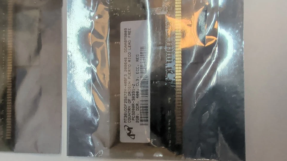 4GB - 2 x Micron 2GB DDR Registered ECC PC-3200 MT36VDDF25672Y-40BF3 RAM Modules - Image 3 of 3