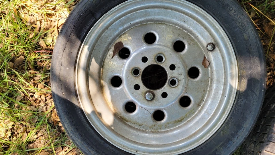 Weld Racing Draglites 15 In 4 Lug Full Set Of 4 Wheels - Image 3 of 4