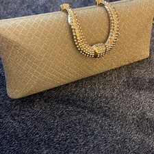 New Light Metallic Gold Hardshell With Crystal Clasp Closure Evening Clutch Bag