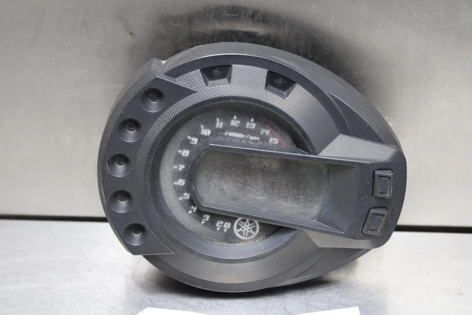 04-09 YAMAHA FZ6 SPEEDO TACH GAUGES DISPLAY CLUSTER SPEEDOMETER 4K 4,126 Miles - Image 2 of 4