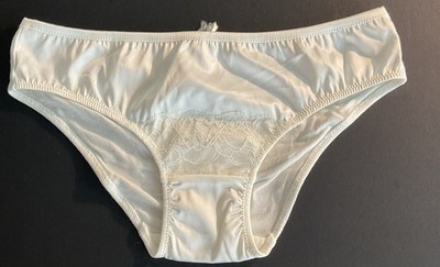 LA PERLA LUXURY GIRL 10 YEAR IVORY PANTY  MADE IN ITALY NWT