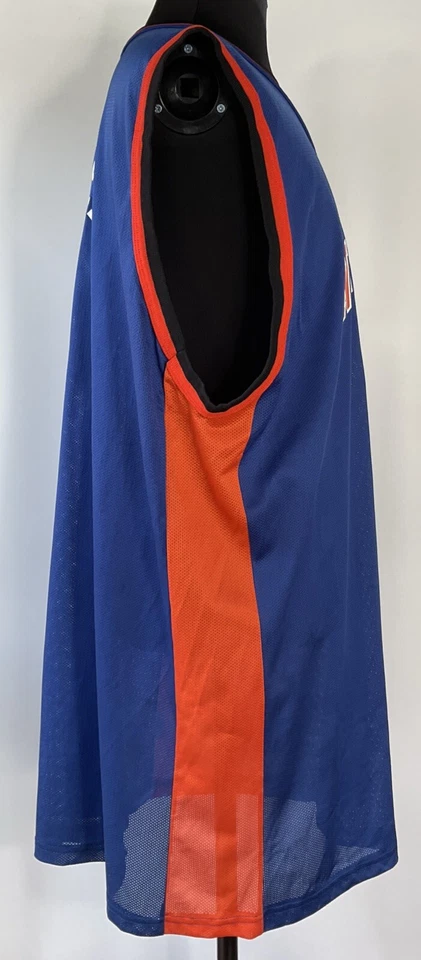 Camiseta deportiva vintage Champion New York Knicks #8 Latrell Sprewell talla 52 Foto 4 de 4