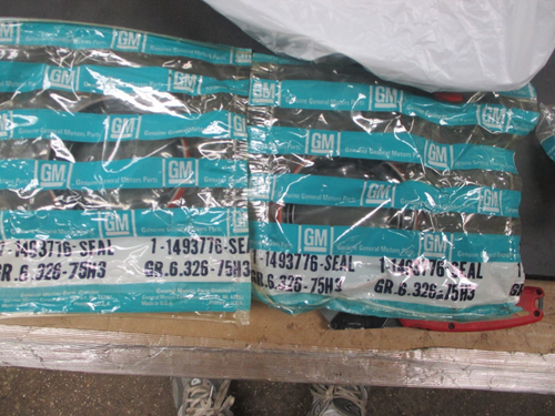 RARE NOS GM 1493776 1969-1978 EL DORADO & TORONADO FRONT WHEEL GREASE SEAL Pair - Picture 2 of 4