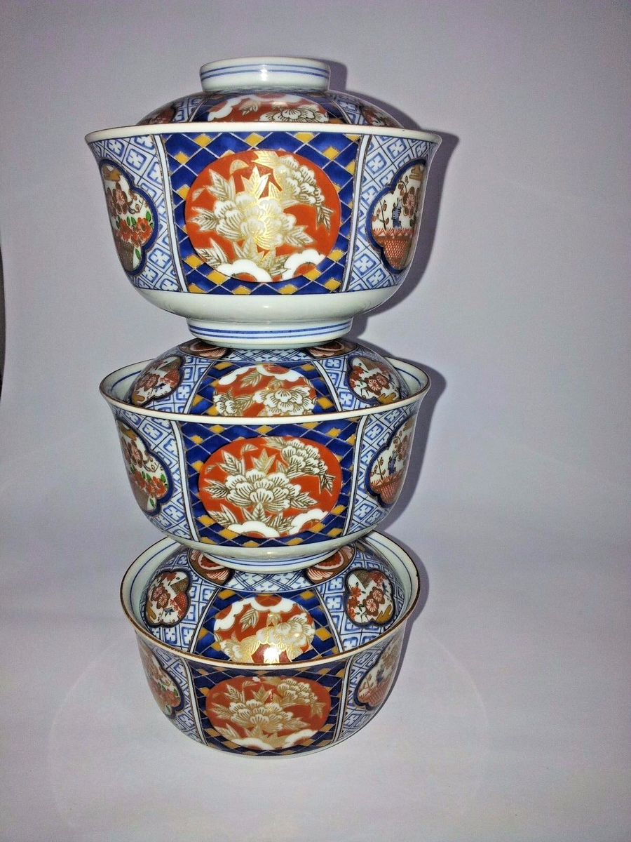 19th Century 3-Piece Japanese Imari Kozangama Porcelain Covered