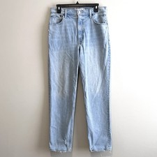 Abercrombie Women's 90's Straight Ultra High Rise Jeans Light Wash Size 30