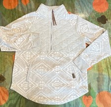 Maurices 1/4 Zip Quilted Pullover Quilted Gray White Winter Holiday Theme Fleece