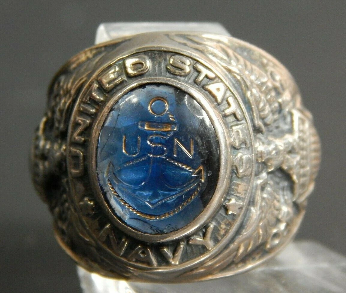 Vintage United States Navy sterling silver ring w blue stone